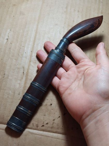 เครื่องรางมีดหมอหลวงพ่อรุ่งวัดหนองสีนวลใบ 5 นิ้วยาวรวม 10 นิ้วฝังตะกรุด รูปที่ 4