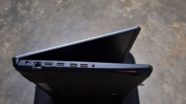 ASUS TUF FX505 รูปที่ 8