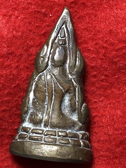 พระเก่าๆ เครื่องรางเก่าๆของสะสมยาวนานกว่า50ปีเเบ่งออกเเบ่งปันบูชาค่ะ โทรและline 088-8966466 รูปที่ 4