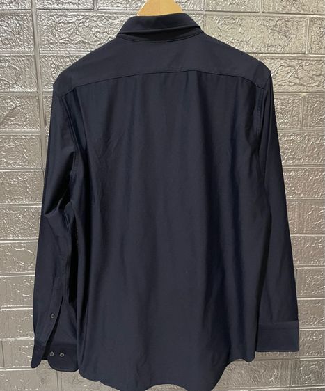 เสืัอ Uniqlo รูปที่ 3