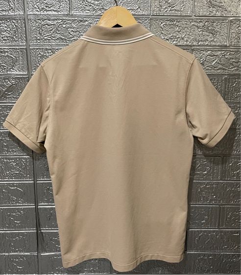 เสืัอ Uniqlo รูปที่ 3