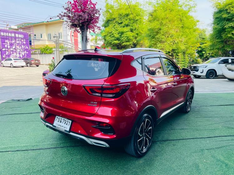 MG ZS 2025 1.5 V Sunroof Utility-car เบนซิน ไม่ติดแก๊ส เกียร์อัตโนมัติ แดง รูปที่ 4