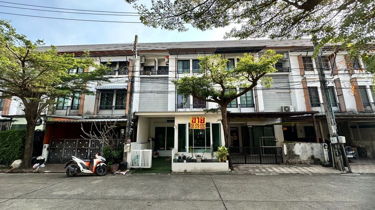 ขายผ่านการประมูล รหัส 411129 ทาวน์เฮ้าส์ 3 ชั้น อารียา โมวา กรุงเทพฯ