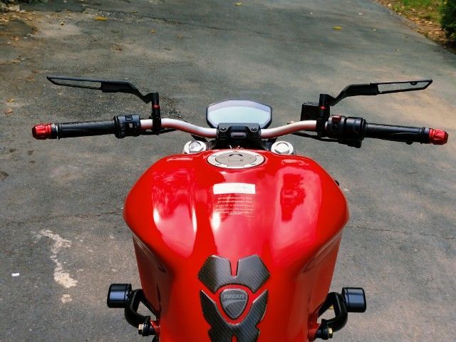 DUCATI Monster 821 2015 รูปที่ 3