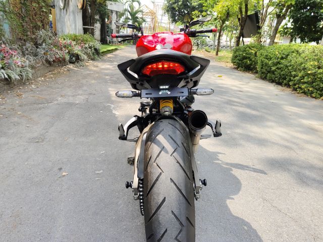 DUCATI Monster 821 2015 รูปที่ 17