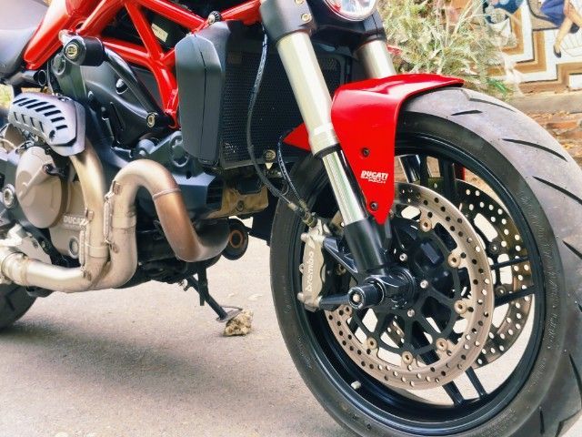 DUCATI Monster 821 2015 รูปที่ 6