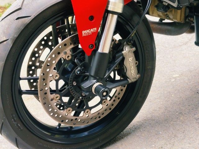 DUCATI Monster 821 2015 รูปที่ 7