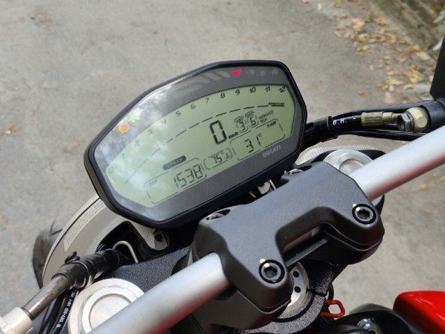 DUCATI Monster 821 2015 รูปที่ 2