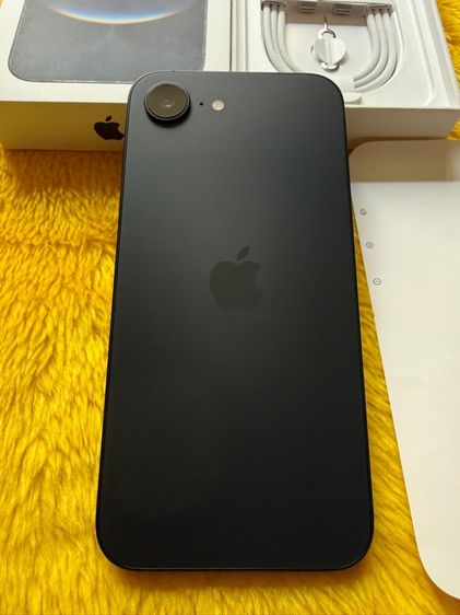 iPhone 16e ดำใหม่มากแบต100 รูปที่ 4