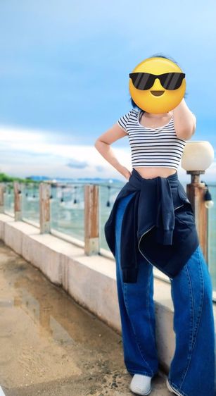 เสื้อครอปลายขวางขาวดำผ้ายืดเนื้อนุ่ม
