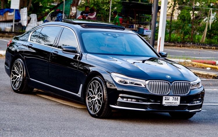 BMW Series 7 2018 730Ld Sedan ดีเซล ไม่ติดแก๊ส เกียร์อัตโนมัติ ดำ รูปที่ 3