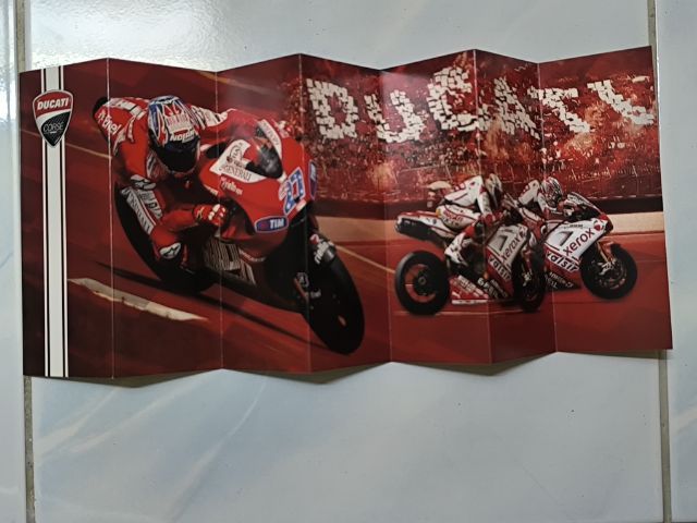 Oakley Ducati  รูปที่ 14