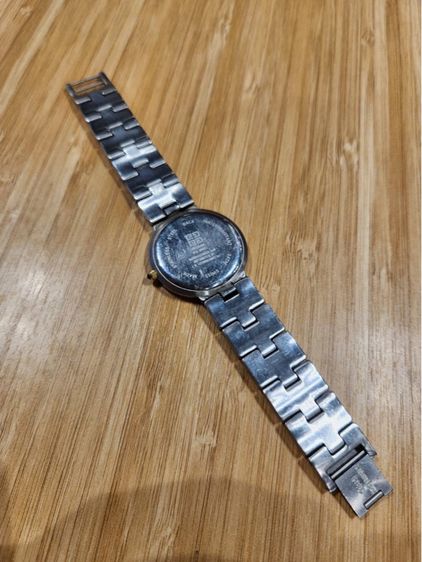 นาฬิกาข้อมือ Givenchy แบบวินเทจ (Vintage) รูปที่ 6