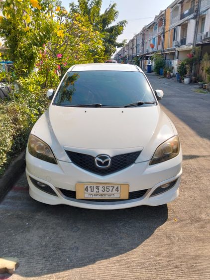 รถ Mazda Mazda3 1.6 V สี ขาว
