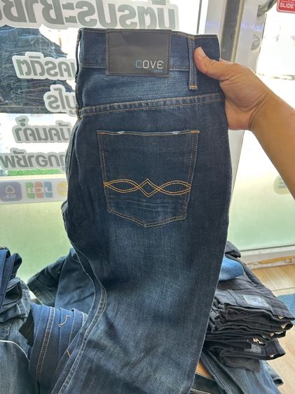 กางเกงยีน งานขึ้นห้าง มือ1 ไซร์ 30-40 มี 2000 ตัว
