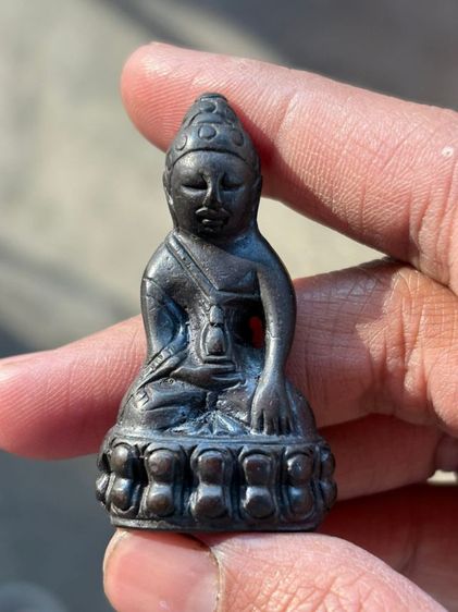 พระกริ่งเนื้อเก่าพิมพ์สวย รูปที่ 6