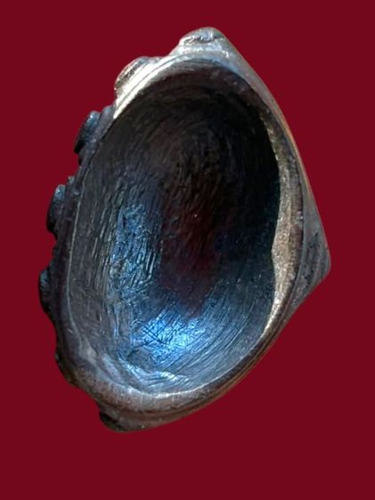 พระกริ่งเนื้อเก่าพิมพ์สวย รูปที่ 3