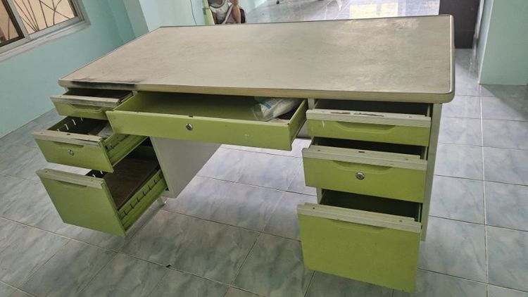 โต๊ะทำงานเหล็ก  รูปที่ 3