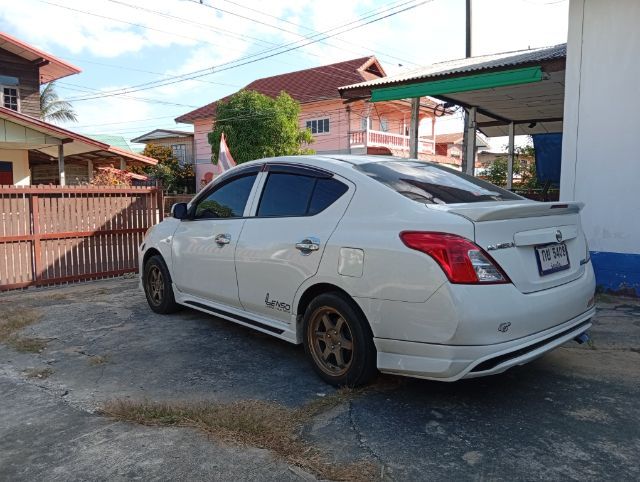 Nissan Almera 2013 1.2 E Sportech Sedan เบนซิน ไม่ติดแก๊ส เกียร์อัตโนมัติ ขาว รูปที่ 3