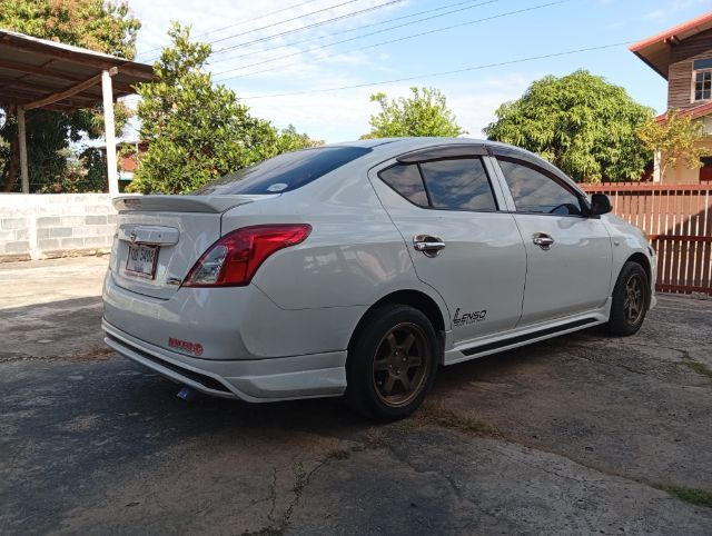 Nissan Almera 2013 1.2 E Sportech Sedan เบนซิน ไม่ติดแก๊ส เกียร์อัตโนมัติ ขาว รูปที่ 2