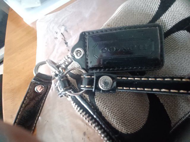 กระเป๋า COACH แท้ มือสอง รูปที่ 5