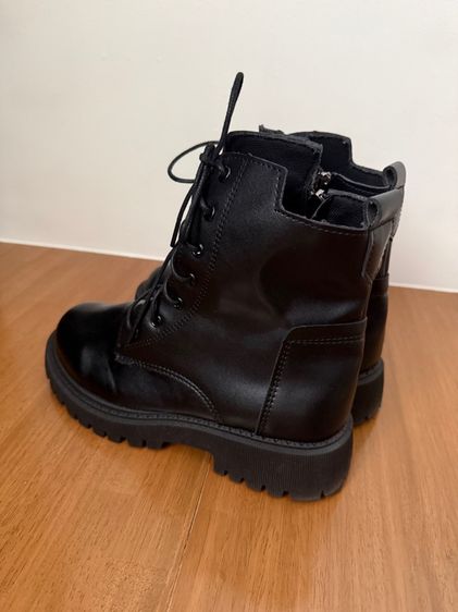 รองเท้าบูท รูปที่ 2