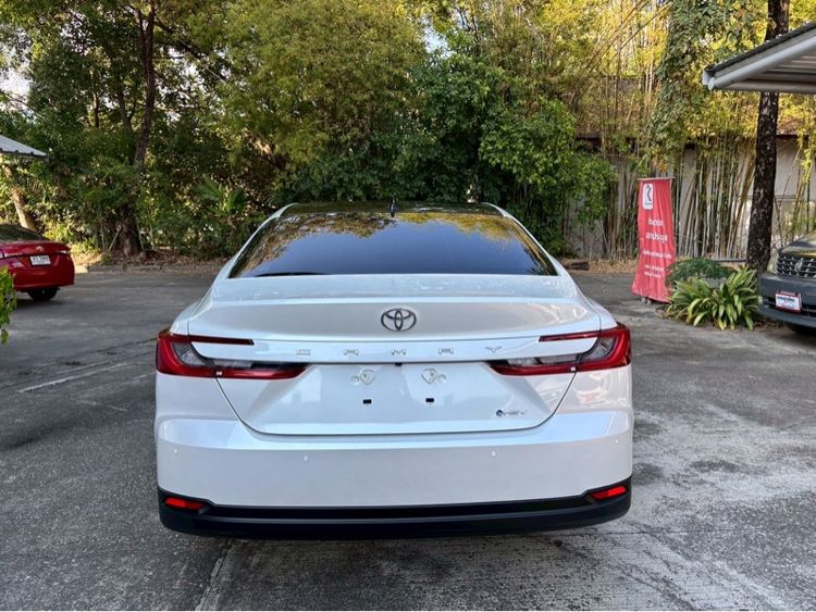 Toyota Camry 2025 2.5 HEV Premium Luxury Sedan ไฮบริด ไม่ติดแก๊ส เกียร์อัตโนมัติ ขาว รูปที่ 4