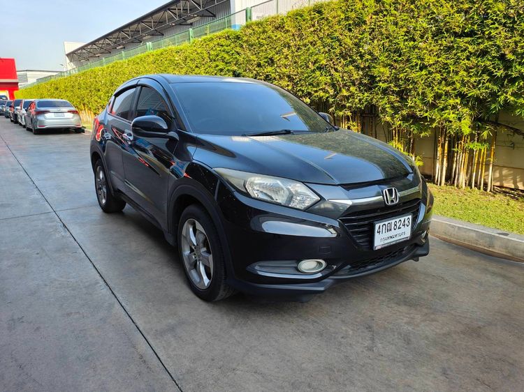 รถ Honda HR-V 1.8 S สี ดำ