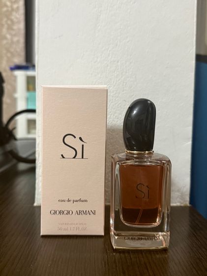 ไม่ระบุเพศ อื่นๆ น้ำหอม SI eau de parfum 50 ml (มือ2)