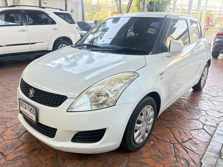Suzuki Swift 2017 1.2 GL Sedan เบนซิน ไม่ติดแก๊ส เกียร์อัตโนมัติ ขาว รูปที่ 3