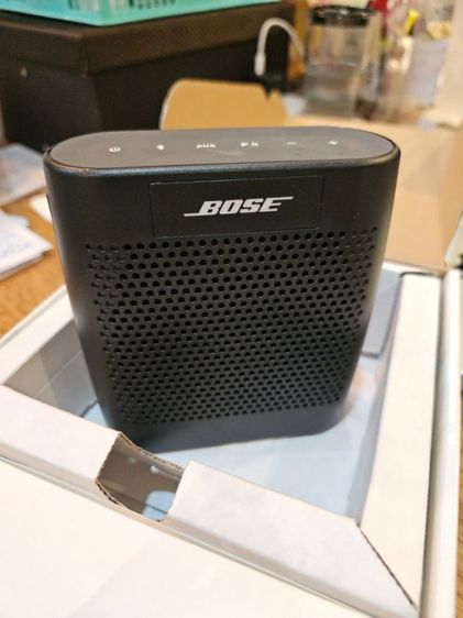 ลำโพง Bose SoundLink Color II สภาพดีมาก ใช้งานน้อย อุปกรณ์ครบ