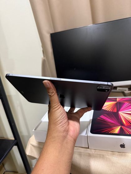 iPad Pro M1 128GB Wifi-Fi  Celluar ตำหนินิดหน่อยทำงาน ตัดต่ออื่นๆ ลื่นปรื้ด สอบถามเพิ่มเติมได้ครับ รูปที่ 9