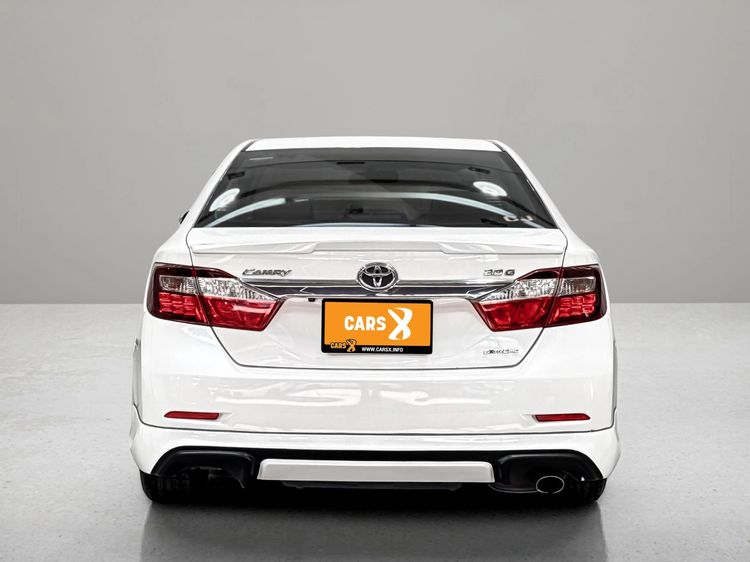 Toyota Camry 2014 2.0 G Extremo Sedan เบนซิน ไม่ติดแก๊ส เกียร์อัตโนมัติ ขาว รูปที่ 3