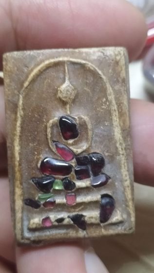 พระสมเด็จฝังพลอยแดง รูปที่ 9