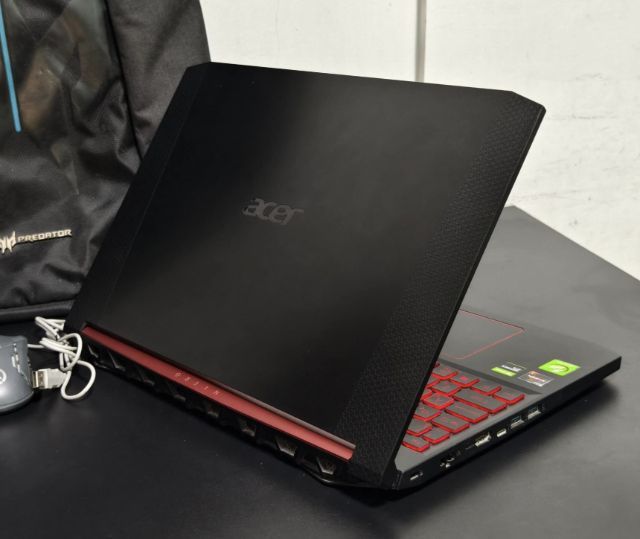 โน็ต​Acer Nitro 5 พร้อมใช้งาน แบตดีเก็บไฟ อุปกรณ์​เพียบ รูปที่ 5