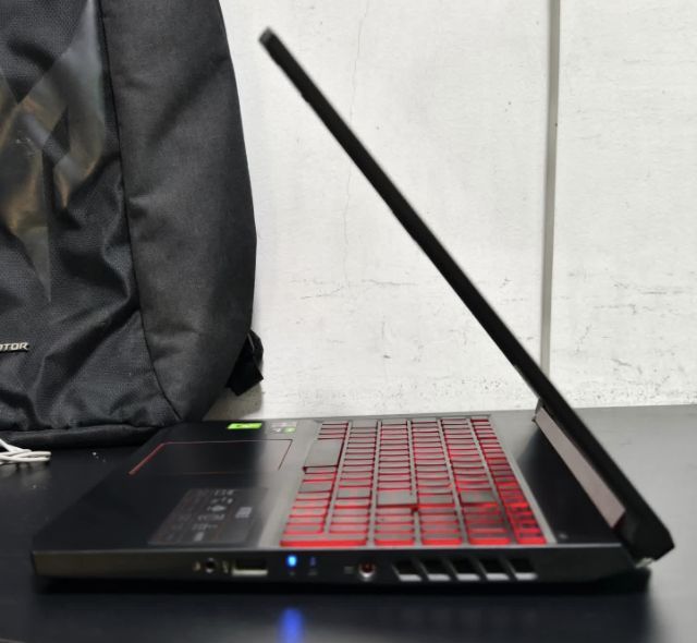 โน็ต​Acer Nitro 5 พร้อมใช้งาน แบตดีเก็บไฟ อุปกรณ์​เพียบ รูปที่ 8