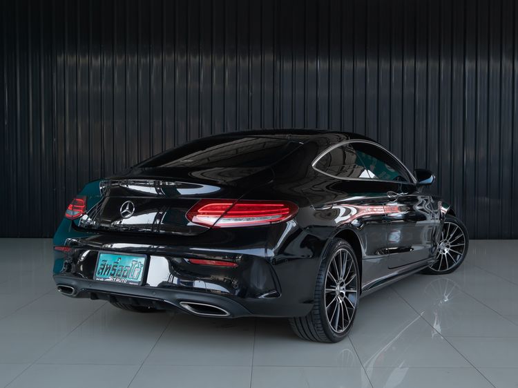 Mercedes-Benz C-Class 2016 C250 Sedan เบนซิน ไม่ติดแก๊ส เกียร์อัตโนมัติ ดำ รูปที่ 4