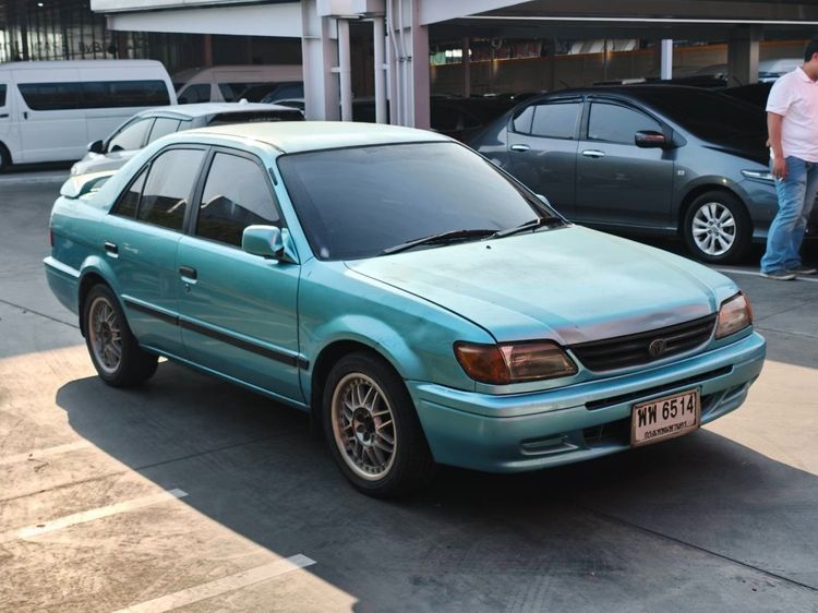 รถ Toyota Soluna 1.5 GLi สี เขียว