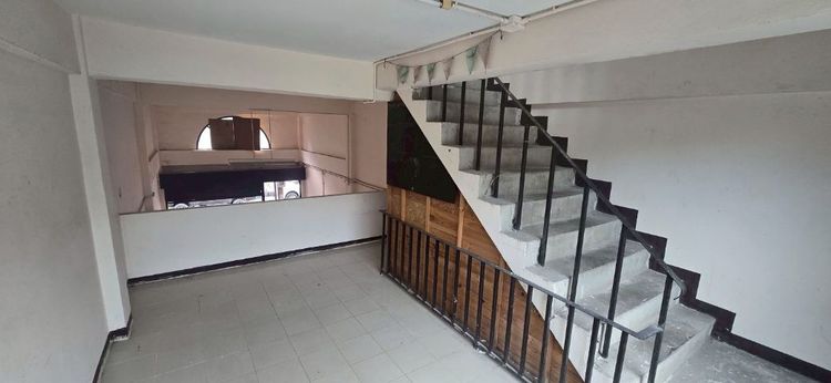 ขายอาคารพานิช3.75ชั้น เสรีไทย72 รูปที่ 4