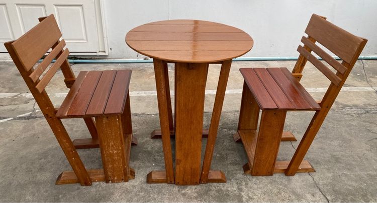 ชุดโต๊ะเก้าอี้เก๋เก๋แบบบันบ้าน รูปที่ 4