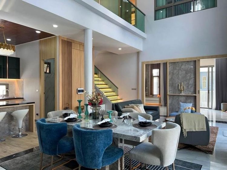 วิลล่า 2 ชั้น สไตล์โมเดิร์น พร้อมสระว่ายน้ำส่วนตัว โครงการ 98 Lakeville Mab Prachan รูปที่ 3