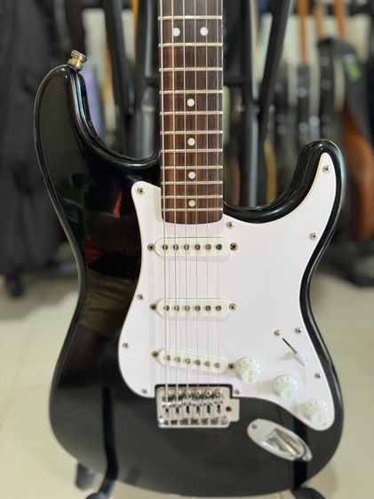 squier guitar รูปที่ 3