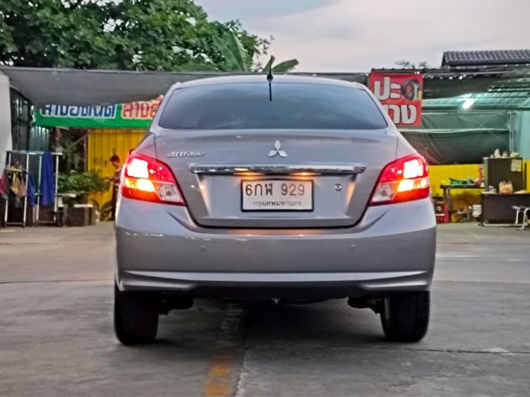 Mitsubishi Attrage 2018 1.2 GLX Sedan เบนซิน เกียร์อัตโนมัติ เทา รูปที่ 4