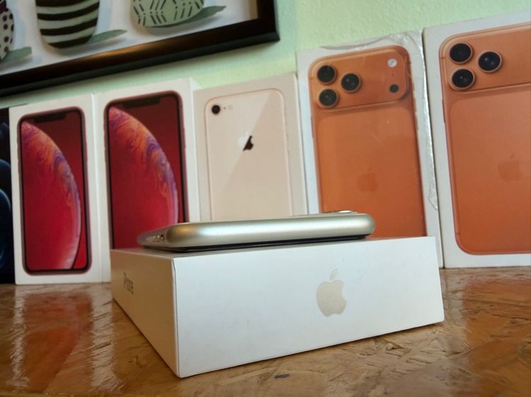 iPhone 11 สีขาว สภาพสวยกริ๊ฟๆ จอแท้เดิมๆ แบต 100 รูปที่ 9