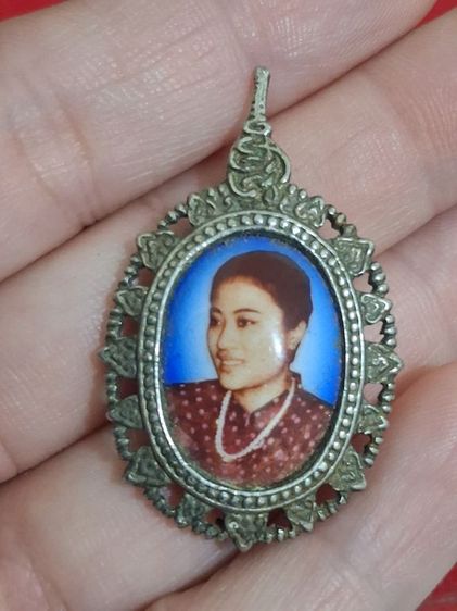 ล๊อกเก็ตพระองค์โสม  