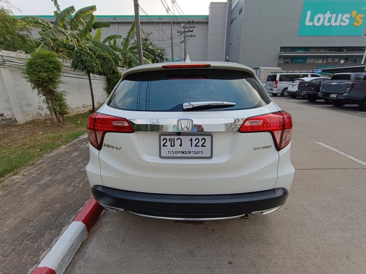 Honda HR-V 2018 1.8 S Sedan เบนซิน เกียร์อัตโนมัติ ขาว รูปที่ 4