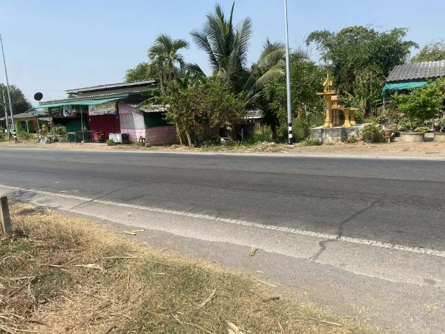 มีบางส่วน ขายบ้านพร้อมที่ดิน 1 ไร่ 3 งาน ติดต่อต่อ 097-9737435วิเชียร รูปที่ 2