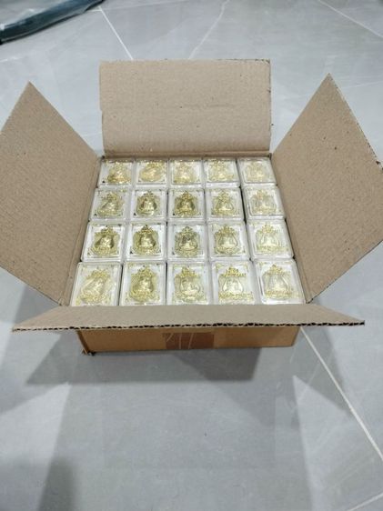 หลวงพ่อรวย รูปที่ 4