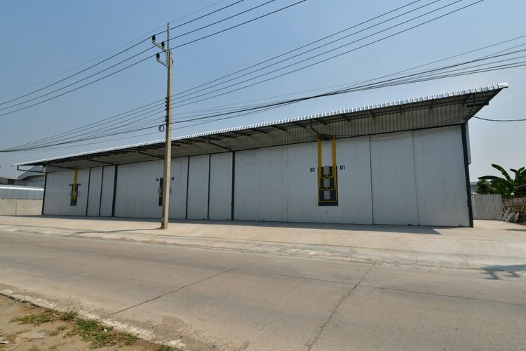 รหัส PPT004  โกดังให้เช่า โรงงานให้เช่า ขนาด 105 ตร.ม  ย่านคลอง 8 อ.ลำลูกกา จ.ปทุมธานี 