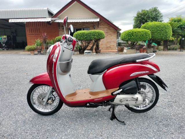 🚨  ขาย Scoopy i ปี57  2013🚨
👑รถเดิมๆ เครื่องดี พร้อมใช้งาน
💰ราคา 21500 บาท
📗เล่มเอกสาร ชุดโอนครบ รถภาษี 69
 รูปที่ 3